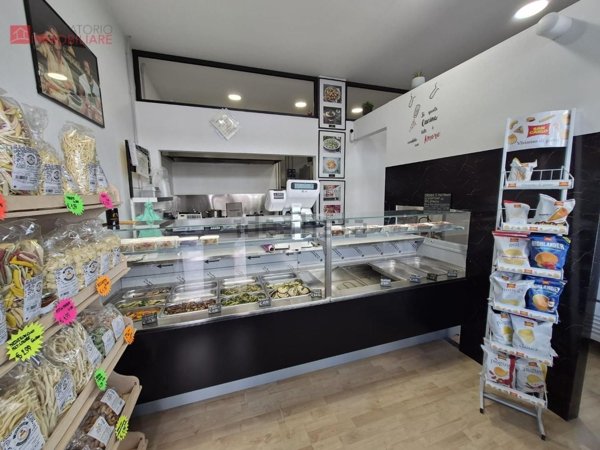 negozio in vendita a Lecce in zona Salesiani
