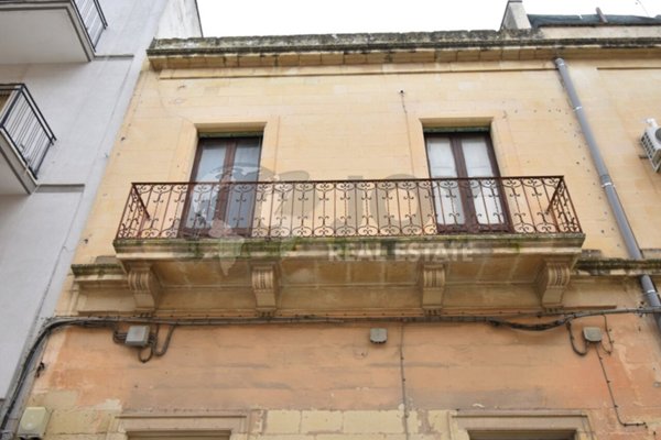 casa indipendente in vendita a Lecce in zona Centro Città