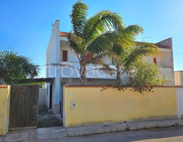 casa indipendente in vendita a Lecce in zona Torre Chianca