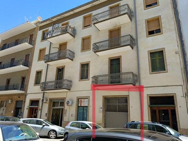 negozio in vendita a Lecce