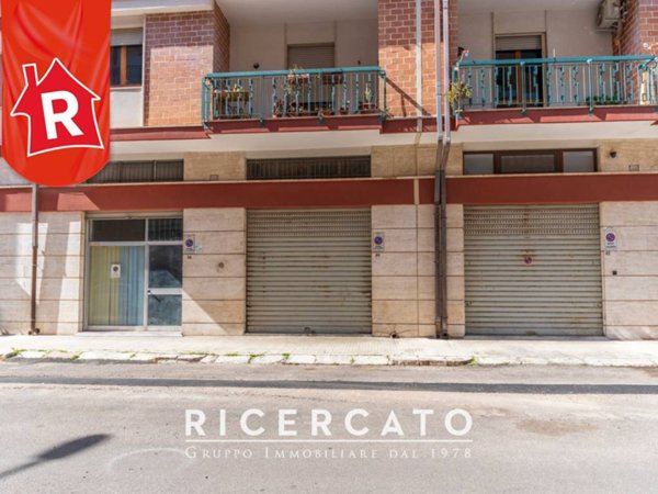 negozio in vendita a Lecce in zona Rudiae