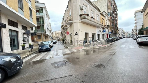 locale commerciale in vendita a Lecce in zona Mazzini