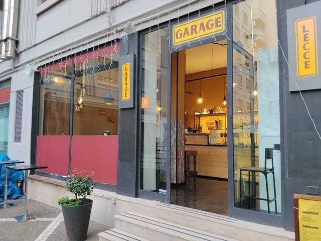negozio in vendita a Lecce