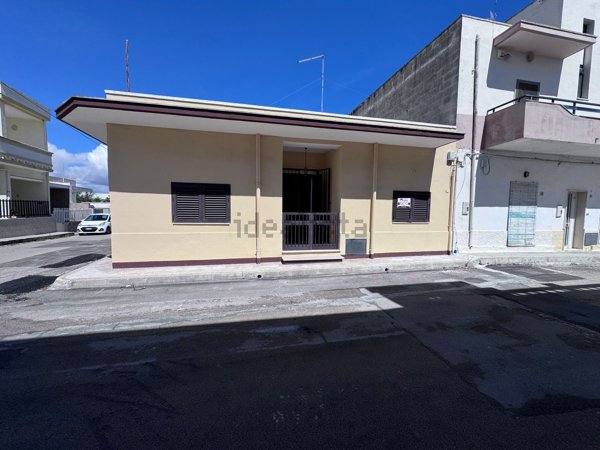 casa indipendente in vendita a Lecce in zona Centro Città