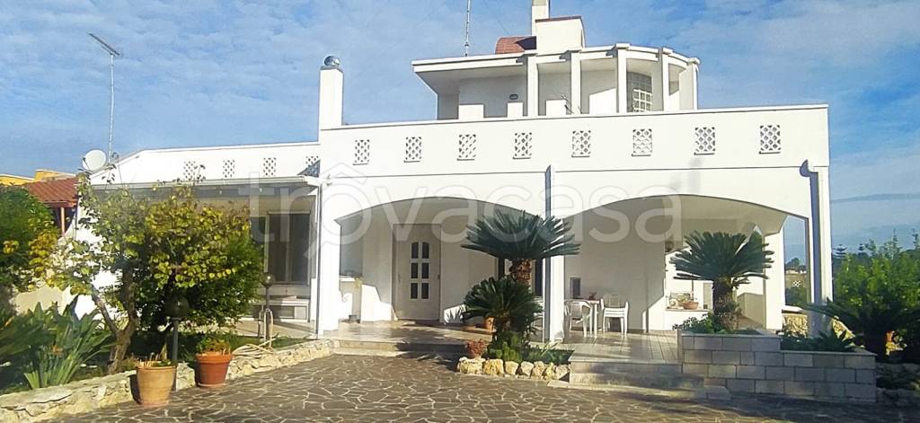 casa indipendente in vendita a Lecce in zona Santa Rosa