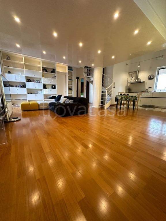 casa indipendente in vendita a Lecce in zona Salesiani