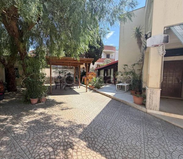 casa indipendente in vendita a Lecce in zona Mazzini