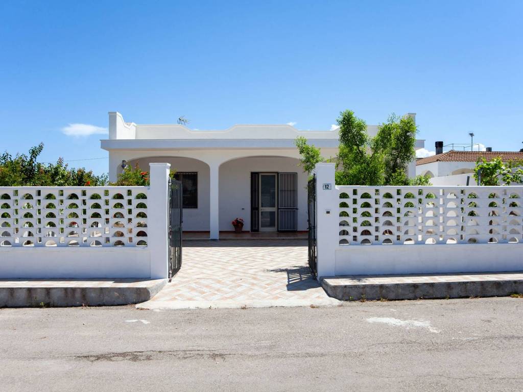 casa indipendente in vendita a Lecce in zona Torre Rinalda