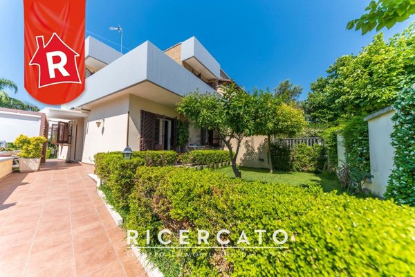 casa indipendente in vendita a Lecce in zona Centro Città