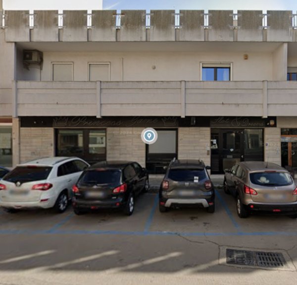negozio in vendita a Lecce in zona Centro Città