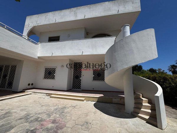 casa indipendente in vendita a Lecce in zona Torre Rinalda