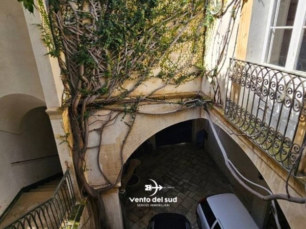 appartamento in vendita a Lecce in zona Centro Città