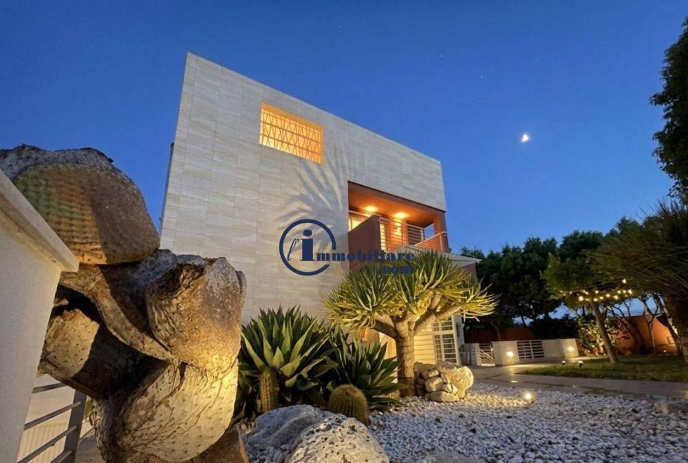 casa indipendente in vendita a Lecce
