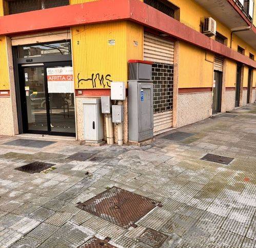 negozio in vendita a Lecce