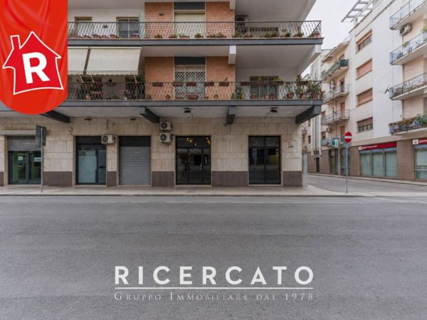 negozio in vendita a Lecce in zona Ariosto