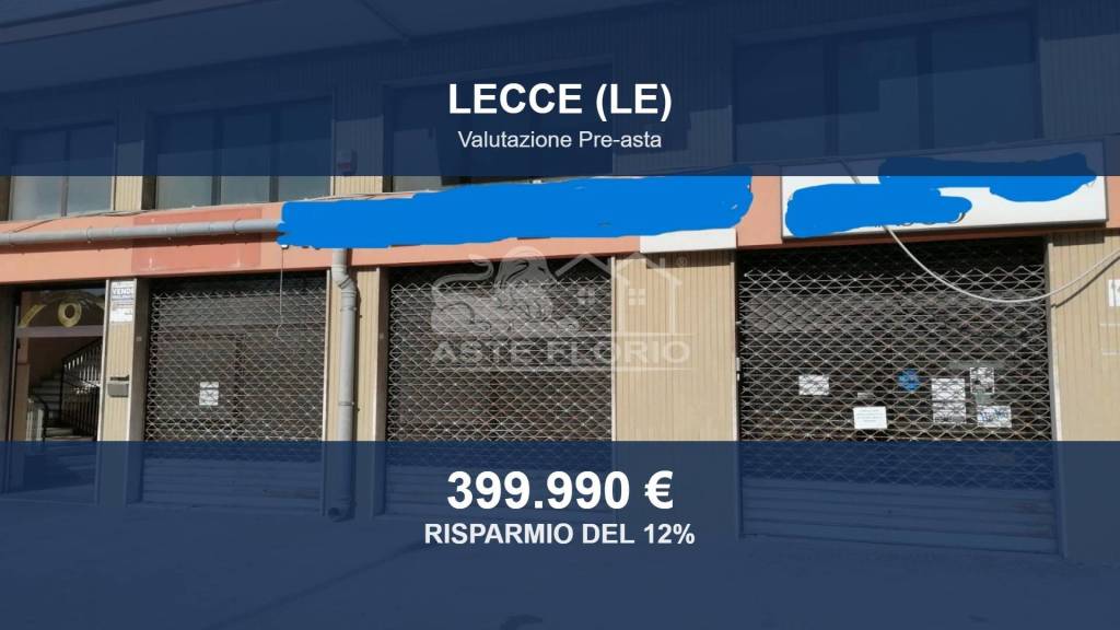 locale commerciale in vendita a Lecce in zona Leuca