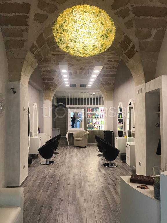 negozio in vendita a Lecce in zona Ariosto