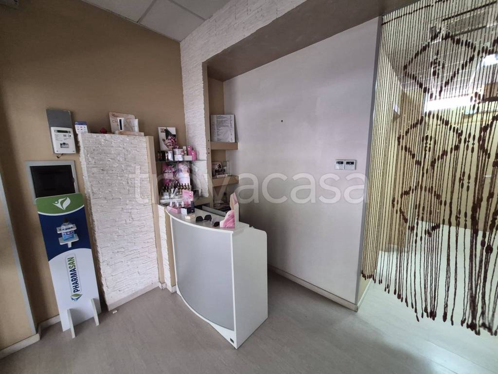 negozio in vendita a Lecce in zona Partigiani