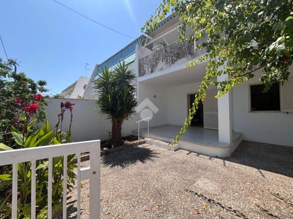 casa indipendente in vendita a Lecce in zona San Cataldo