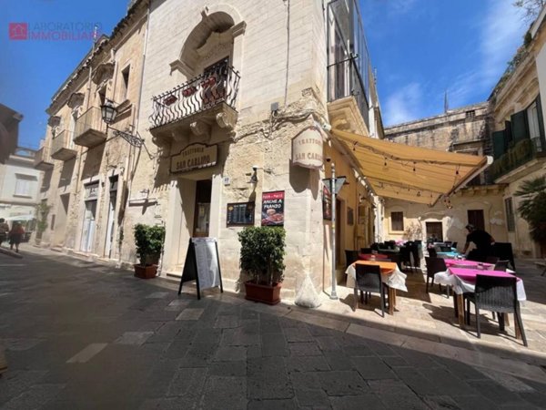 negozio in vendita a Lecce in zona Centro Città