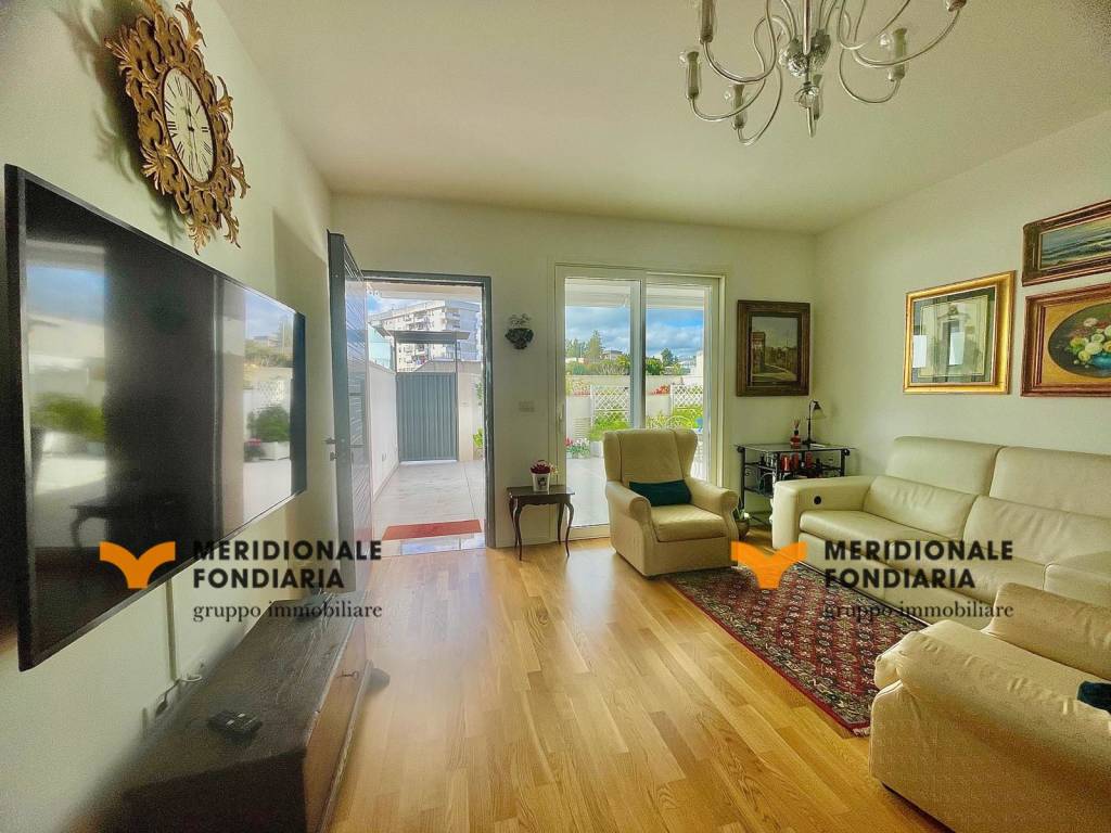 casa indipendente in vendita a Lecce in zona Partigiani