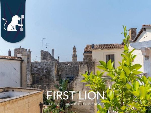 casa indipendente in vendita a Lecce in zona Centro Città