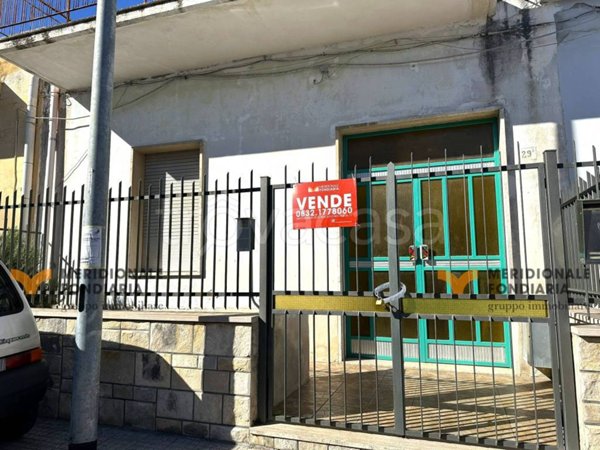 casa indipendente in vendita a Lecce in zona Borgo Pace