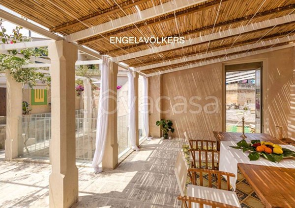 casa indipendente in vendita a Lecce in zona Centro Città