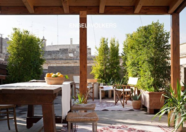 casa indipendente in vendita a Lecce in zona Centro Città