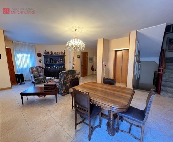 casa indipendente in vendita a Lecce in zona Partigiani