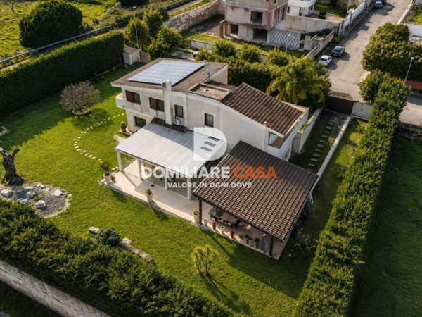 casa indipendente in vendita a Lecce