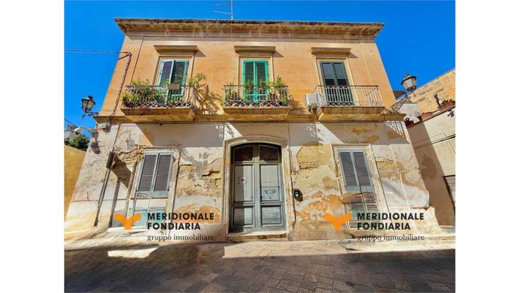 appartamento in vendita a Lecce in zona Centro Città
