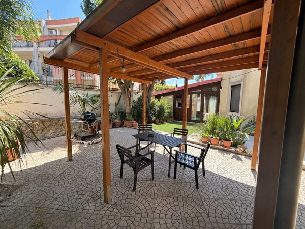 casa indipendente in vendita a Lecce