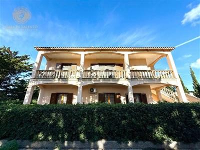 casa indipendente in vendita a Lecce in zona Leuca