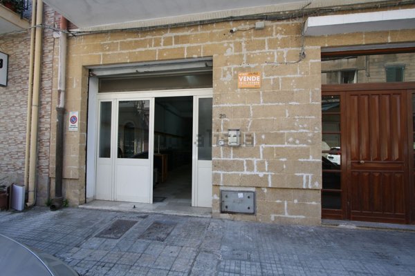 casa indipendente in vendita a Lecce in zona Centro Città