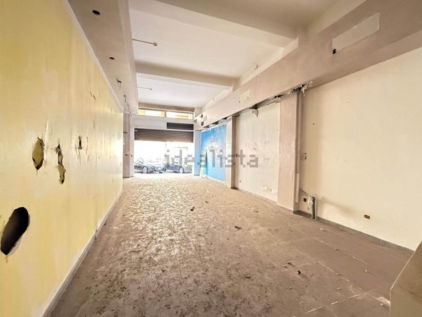 locale commerciale in vendita a Lecce in zona Mazzini