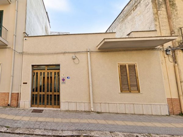 casa indipendente in vendita a Lecce in zona Borgo Pace