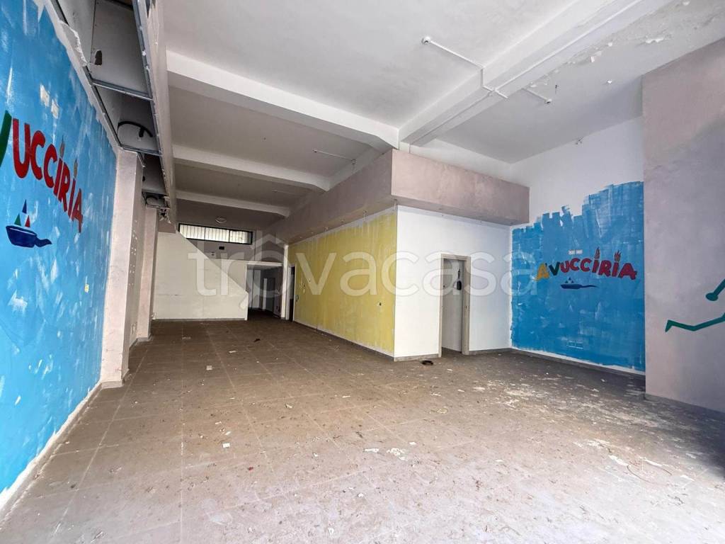 locale commerciale in vendita a Lecce in zona Mazzini