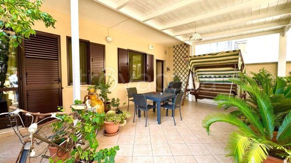 casa indipendente in vendita a Lecce in zona Leuca