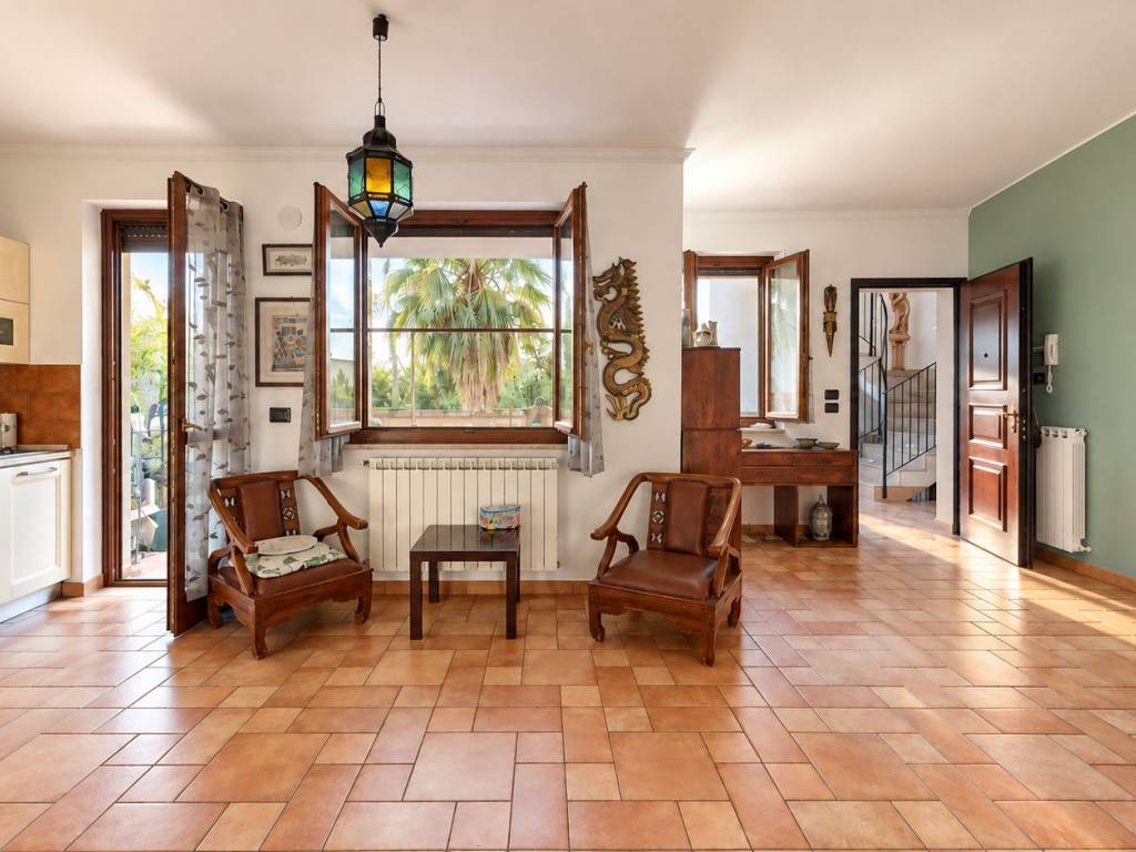 casa indipendente in vendita a Lecce in zona Santa Rosa