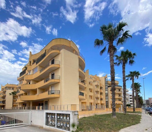 appartamento in vendita a Lecce in zona Aria Sana