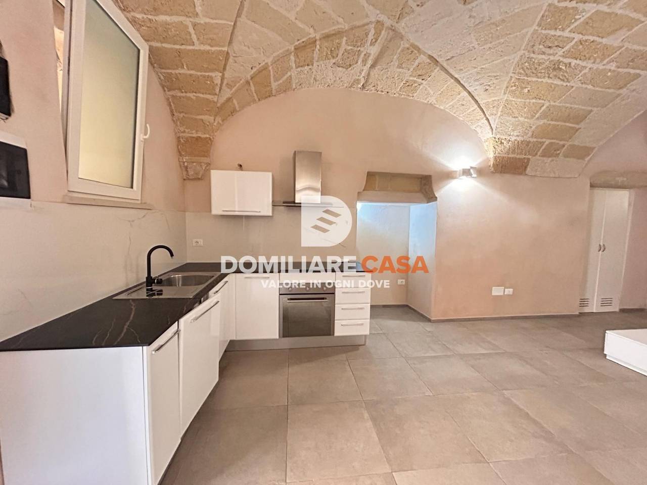 casa indipendente in vendita a Lecce in zona Centro Città
