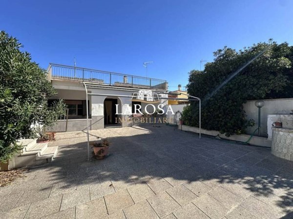 casa indipendente in vendita a Lecce in zona Torricella