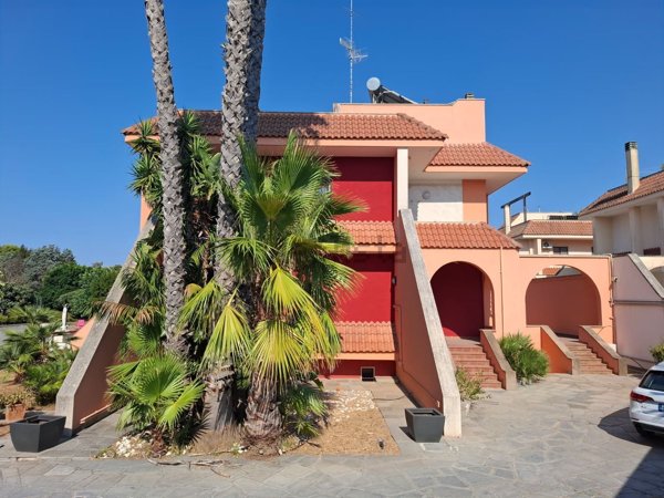 casa indipendente in vendita a Lecce in zona Stadio