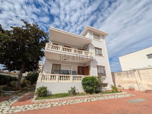 casa indipendente in vendita a Lecce in zona Rudiae