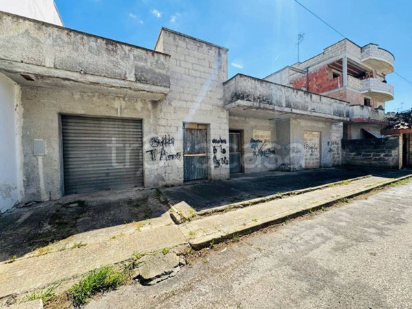 casa indipendente in vendita a Lequile