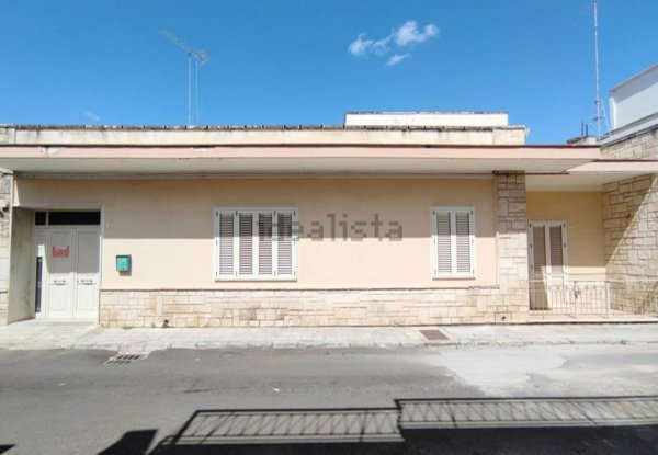 casa indipendente in vendita a Lequile