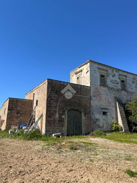 casa indipendente in vendita a Lequile
