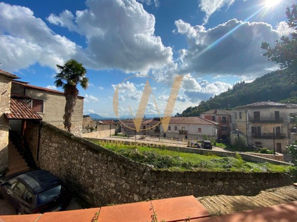 casa indipendente in vendita a Lequile in zona Dragoni