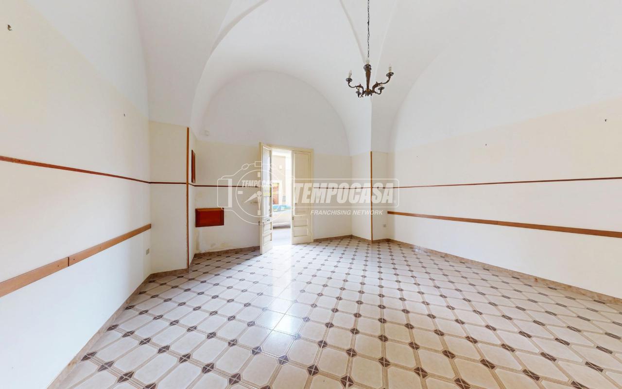 casa indipendente in vendita a Lequile